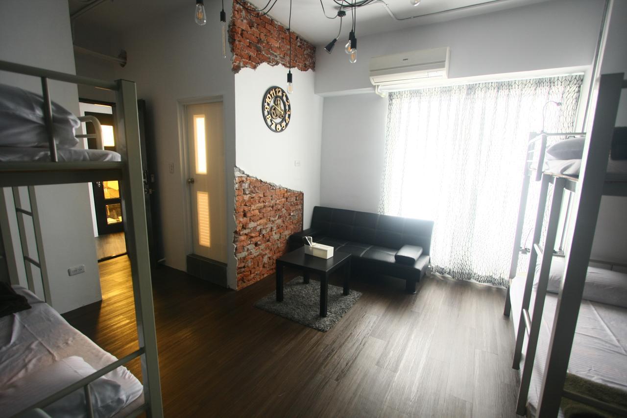 Hostel Color House Tchaj-čung Pokoj fotografie