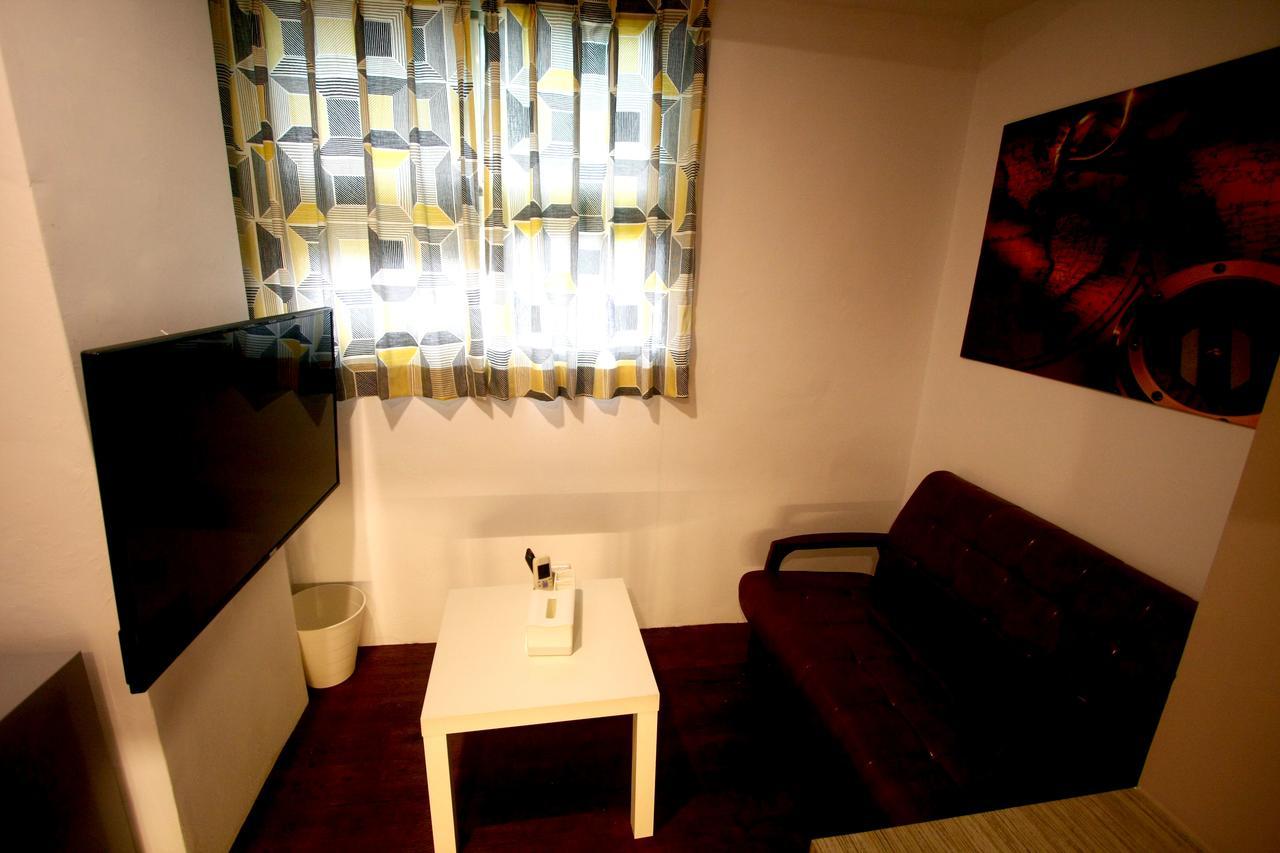 Hostel Color House Tchaj-čung Pokoj fotografie