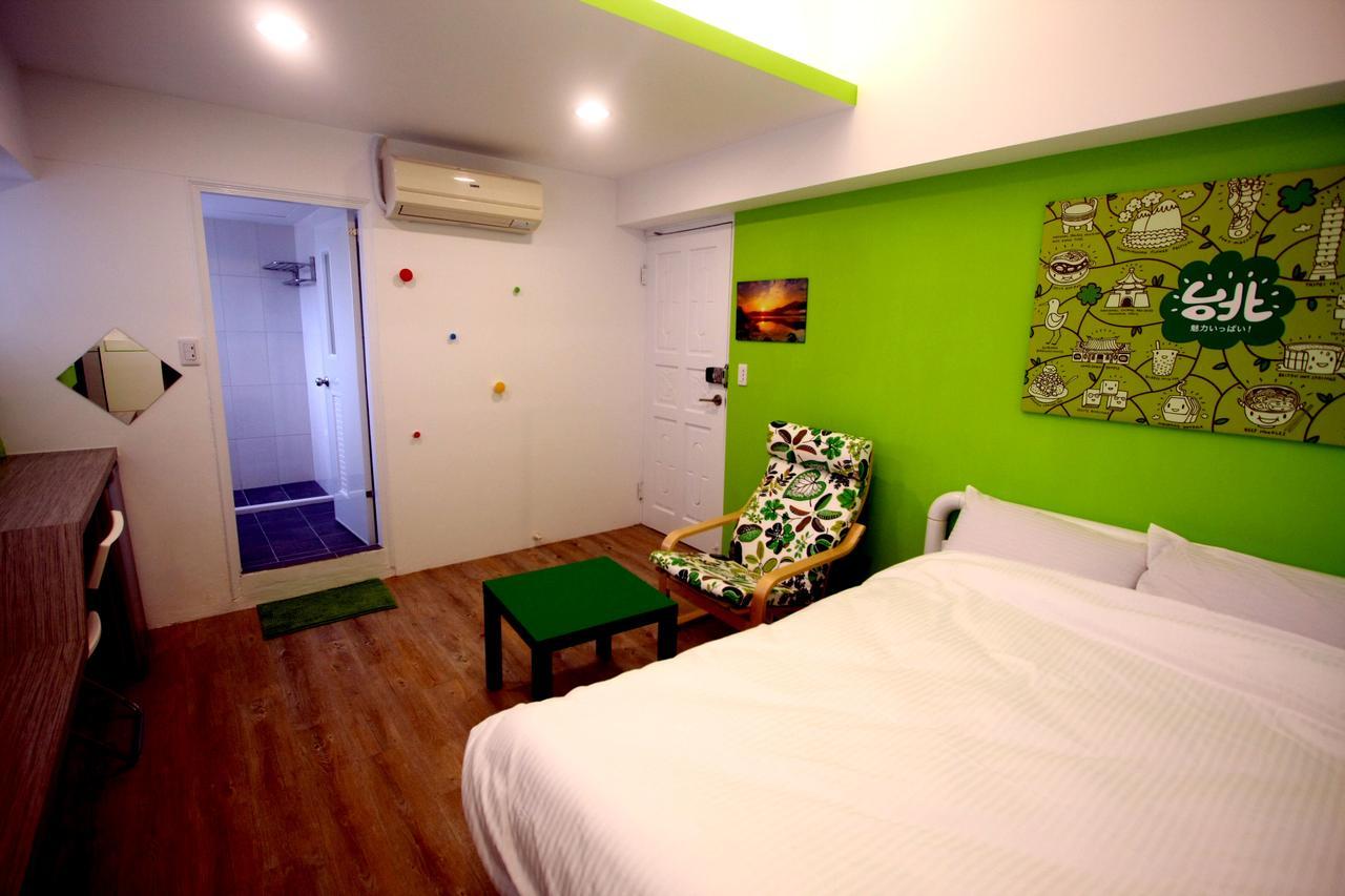 Hostel Color House Tchaj-čung Pokoj fotografie